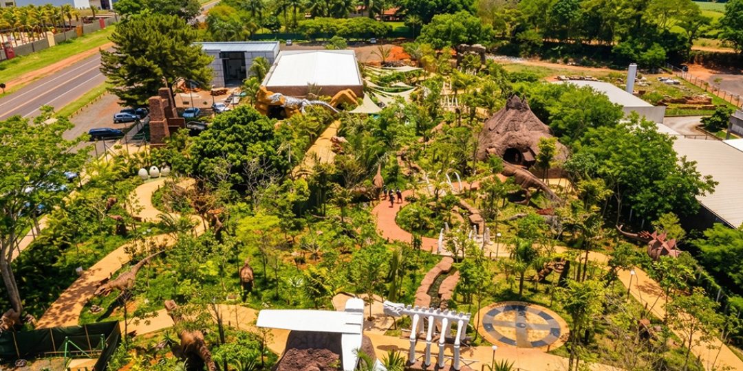 Vale dos Dinossauros em Olímpia